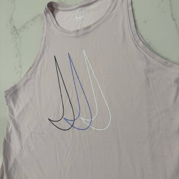 Nike The Nike Tee Dri-Fit Sleeveless Swoosh Athletic TankTop Womens Medium Pink - Picture 3 of 7